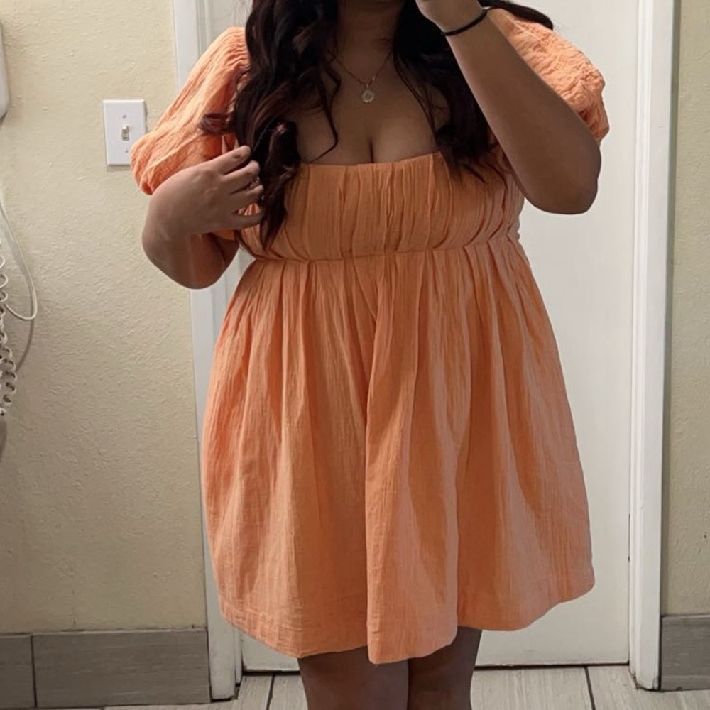 Orange dress